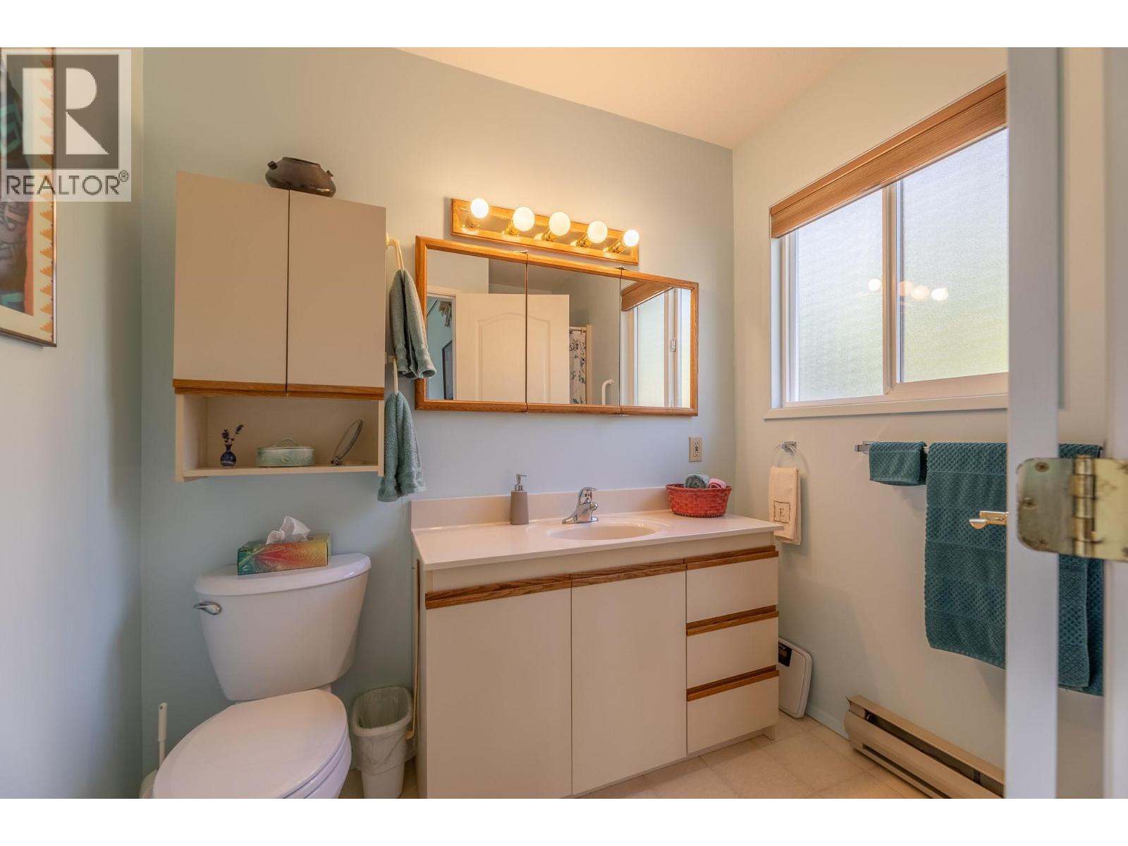  12409 Wright Avenue, Summerland