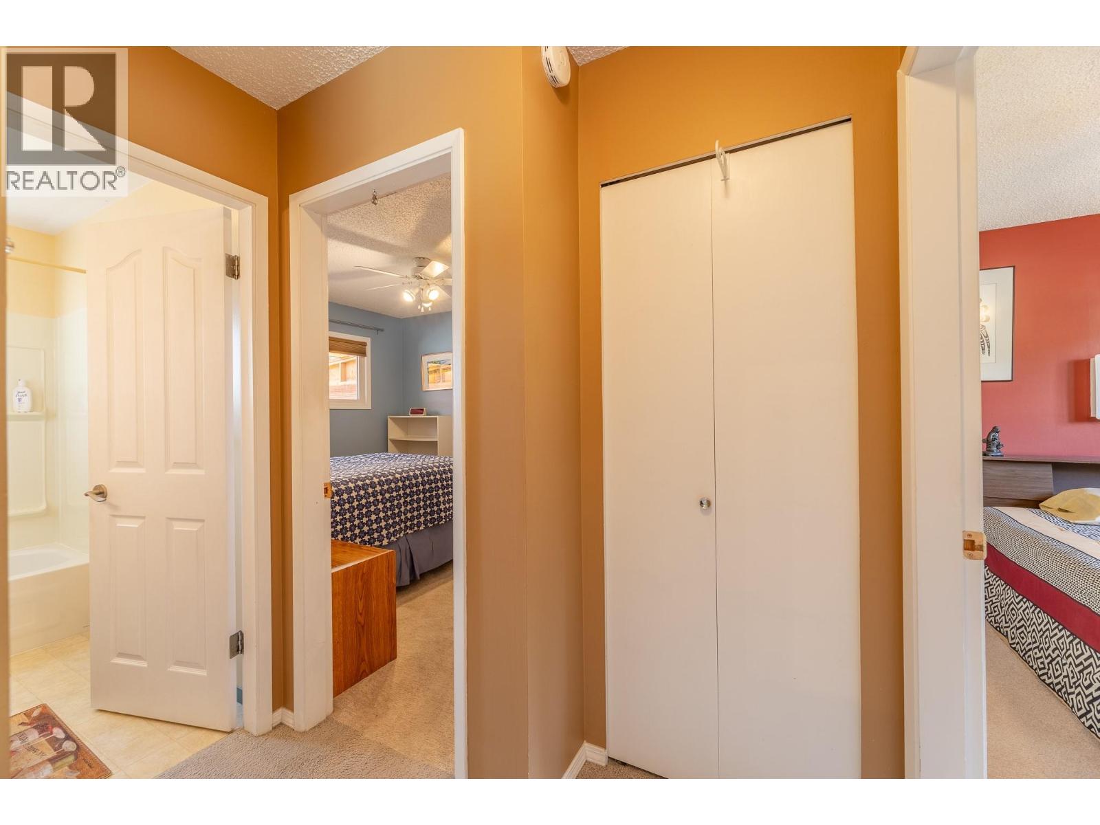  12409 Wright Avenue, Summerland