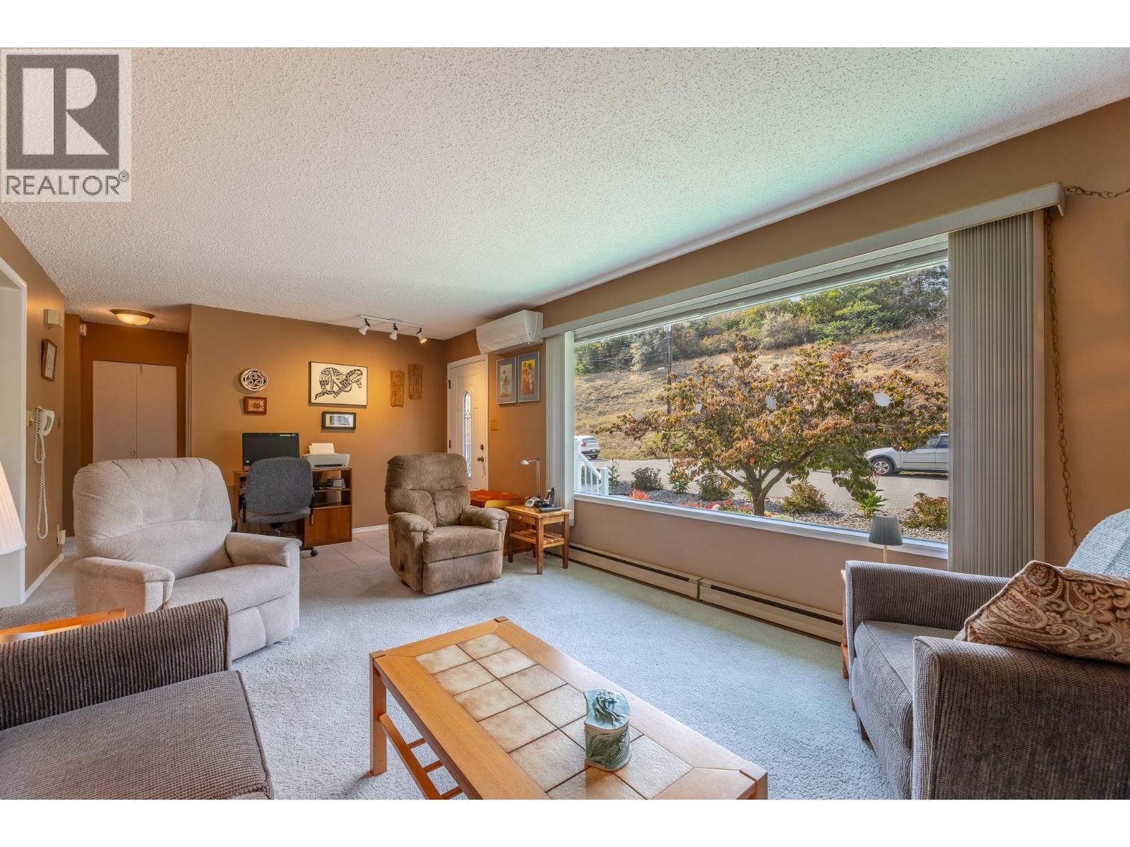 12409 Wright Avenue, Summerland