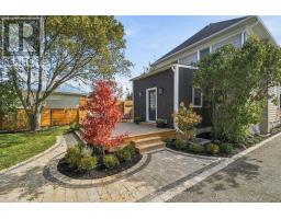 372 Main Street, Prince Edward County, ON K0K3L0 Photo 36