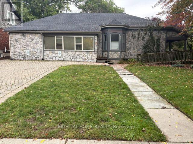 Property for lease at 790 MAITLAND STREET