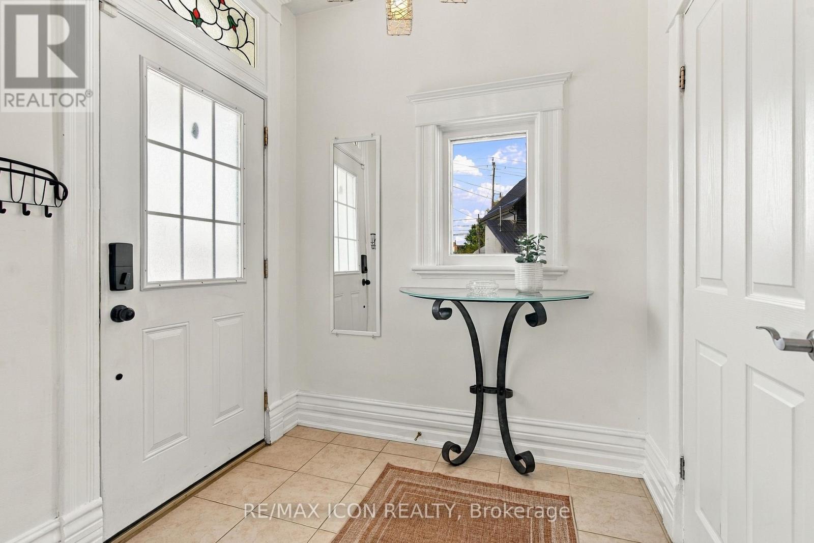 820 STEDWELL STREET - Image 4