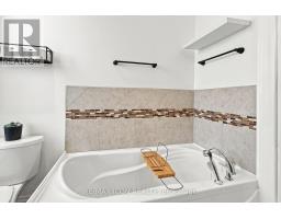 820 Stedwell Street, London East, ON N5Z1L8 Photo 21