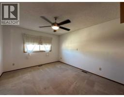 Bedroom - 6008 57 Avenue, Ponoka, AB T4J1L2 Photo 6