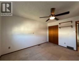 Bedroom - 6008 57 Avenue, Ponoka, AB T4J1L2 Photo 7