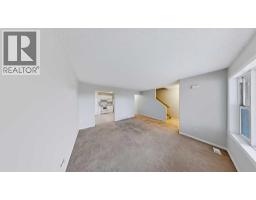 Primary Bedroom - 17, 100 St. Laurent Way, Fort Mcmurray, AB T9K2R4 Photo 7