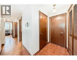 201, 512 Cedar Crescent SW - photo 2