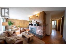 201, 512 Cedar Crescent SW - photo 3