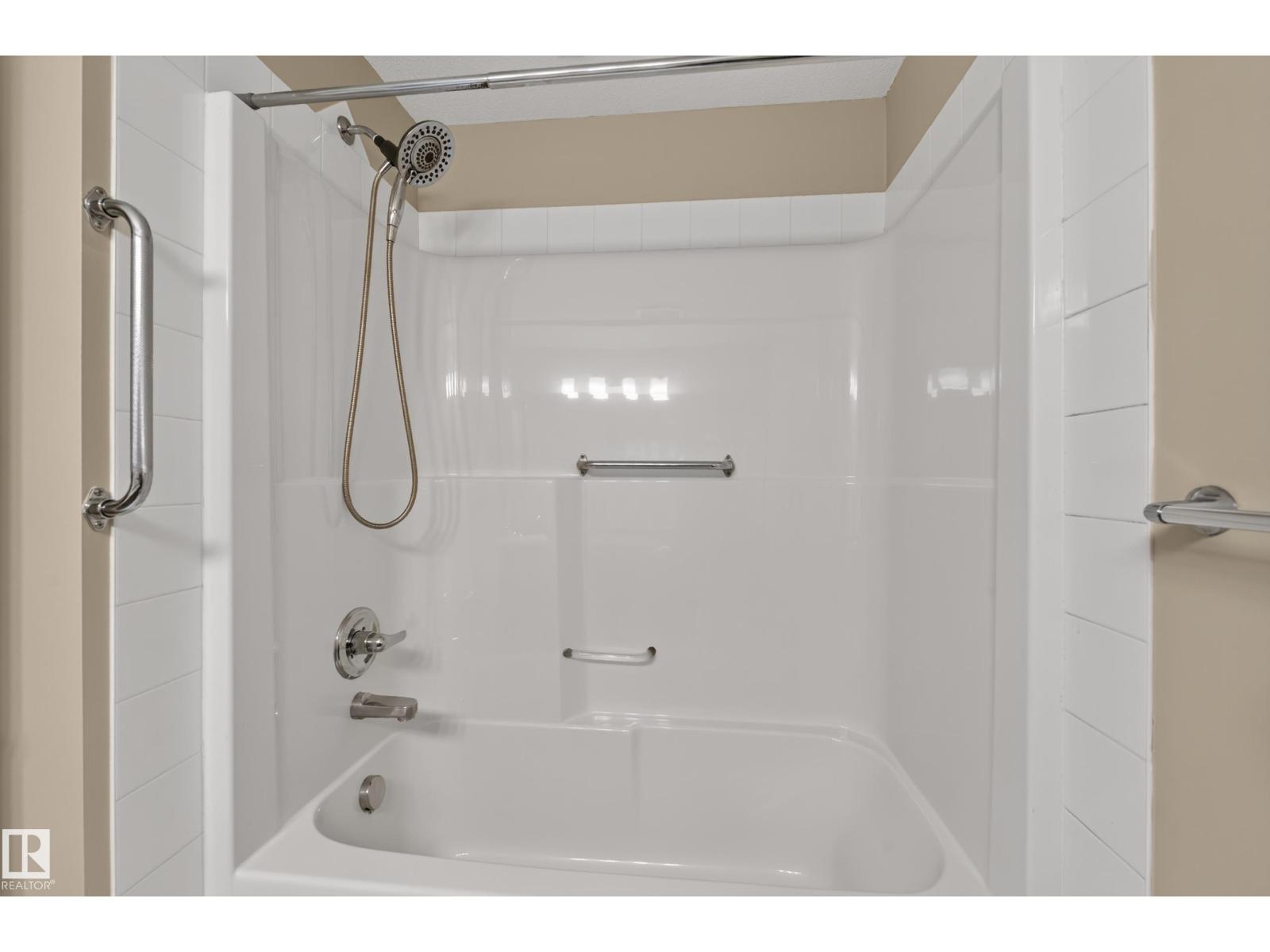 #414 7909 71 ST NW - 31