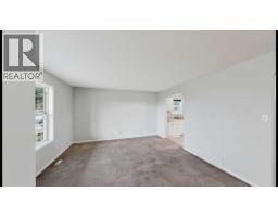 Bonus Room - 17, 100 St. Laurent Way, Fort Mcmurray, AB T9K2R4 Photo 8