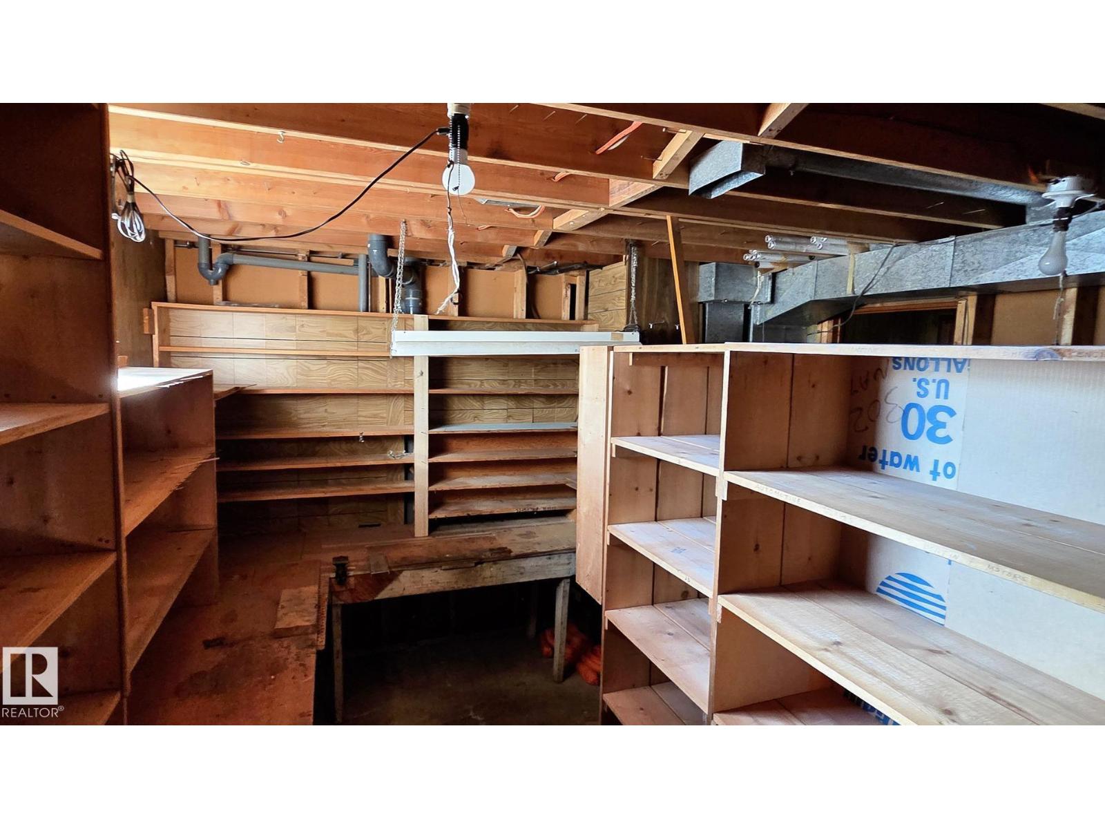 5517 49 ST - Image 15