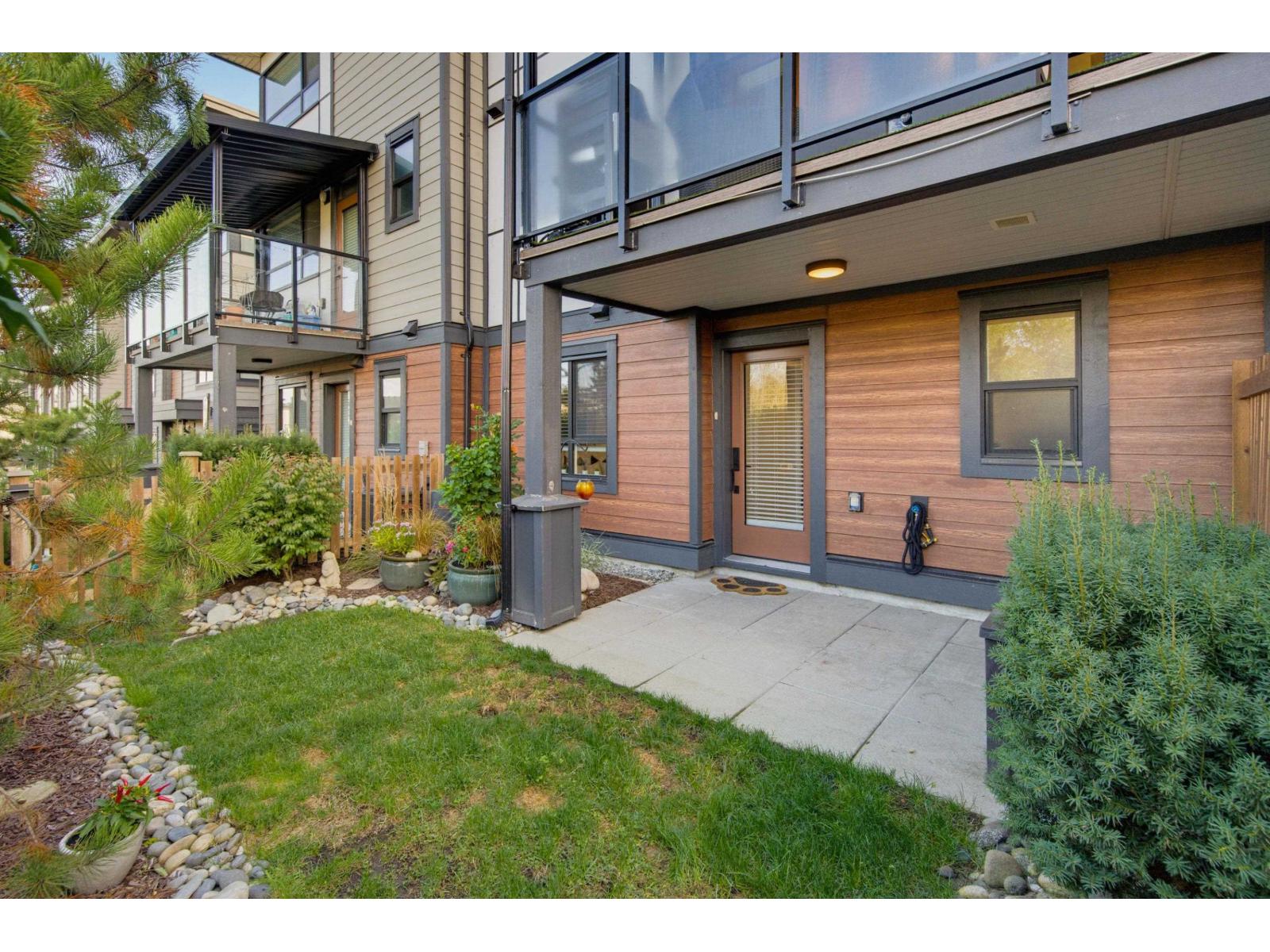 21 20150 81 AVENUE, Langley - Image 1