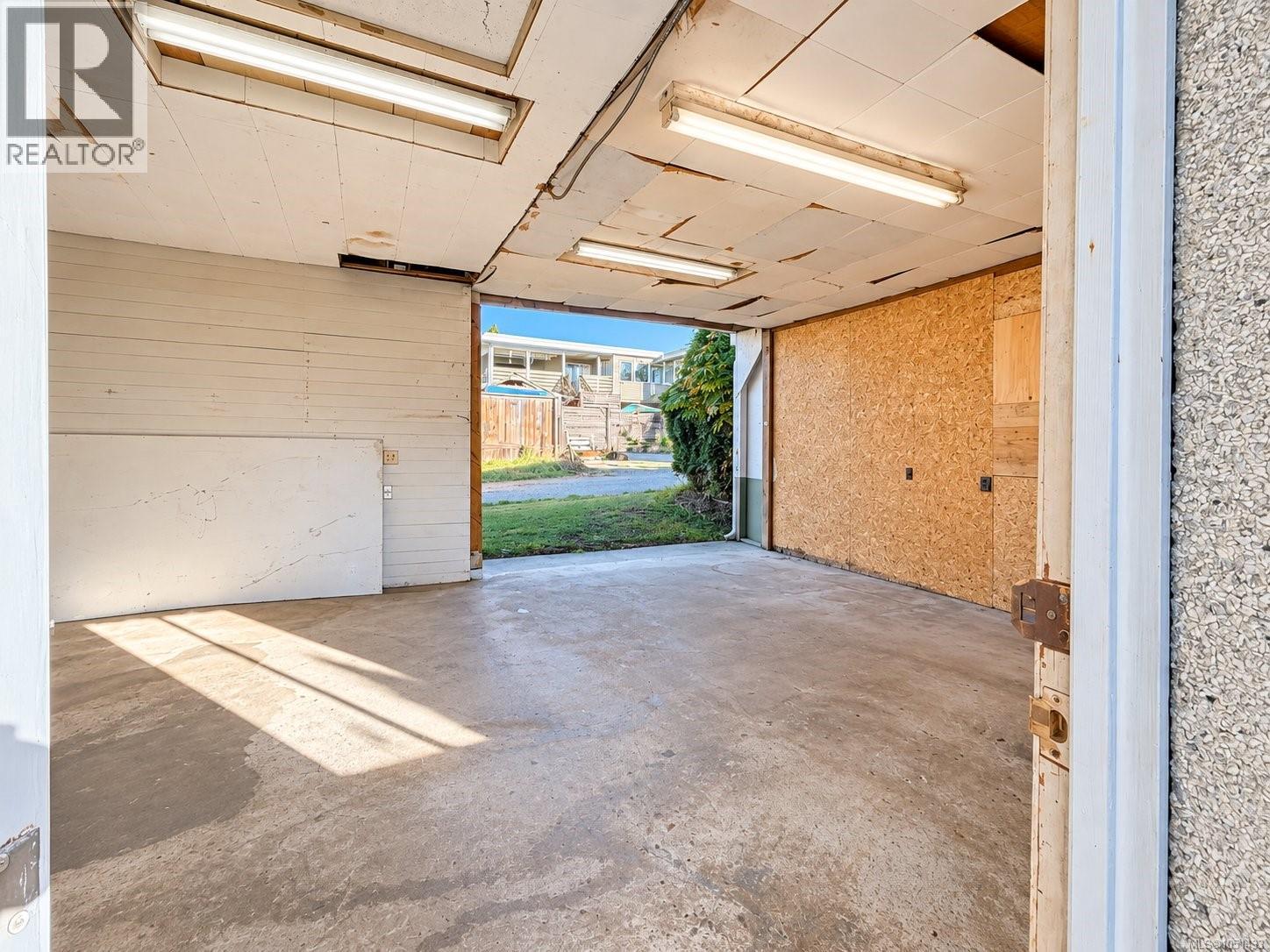 2433 5th Ave, Port Alberni - Image 1