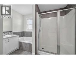125 Redstone Common NE - photo 29