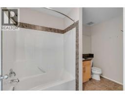 184 Everglen Way SW - photo 17