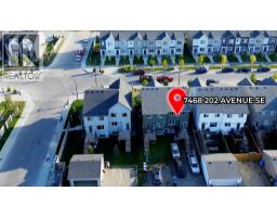 7468 202 Avenue SE - photo 33