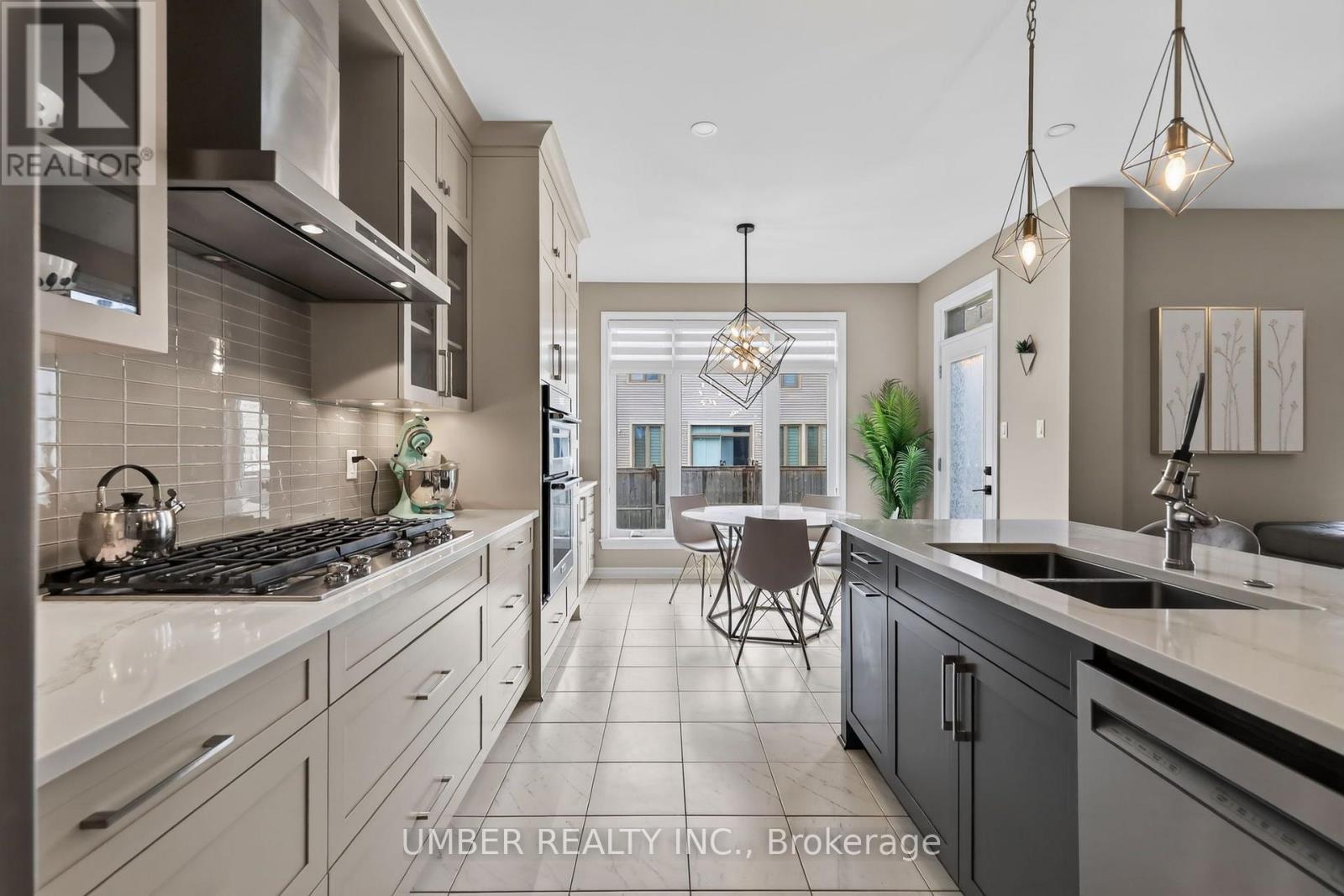 256 TROLLIUS WAY - Image 14