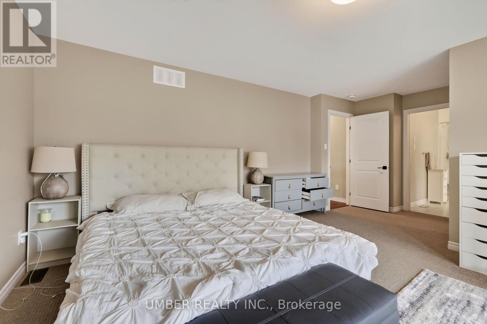 256 TROLLIUS WAY - Image 24