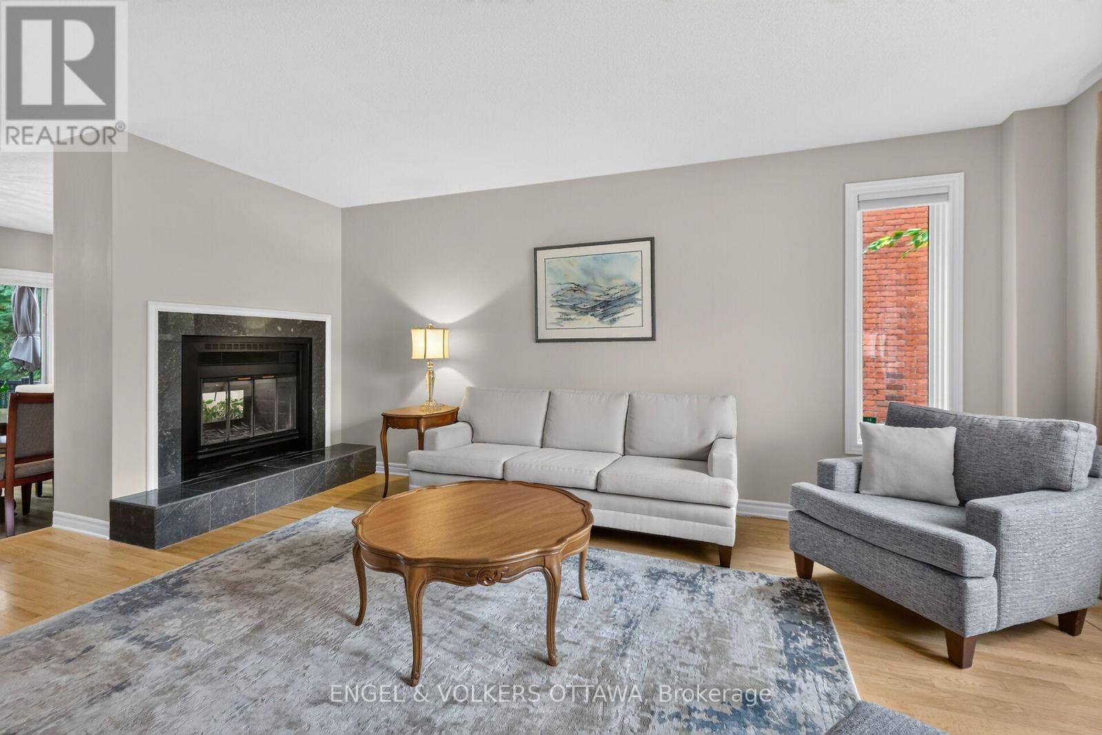 628 BYRON AVENUE - Image 8