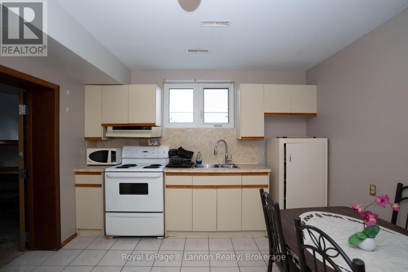 101 SUNCREST PLACE - Image 30