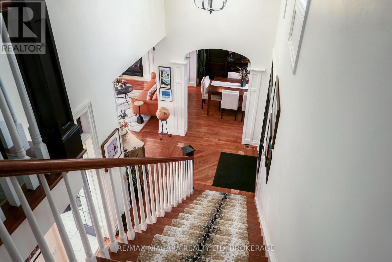 655 CHARLOTTE STREET - Image 22