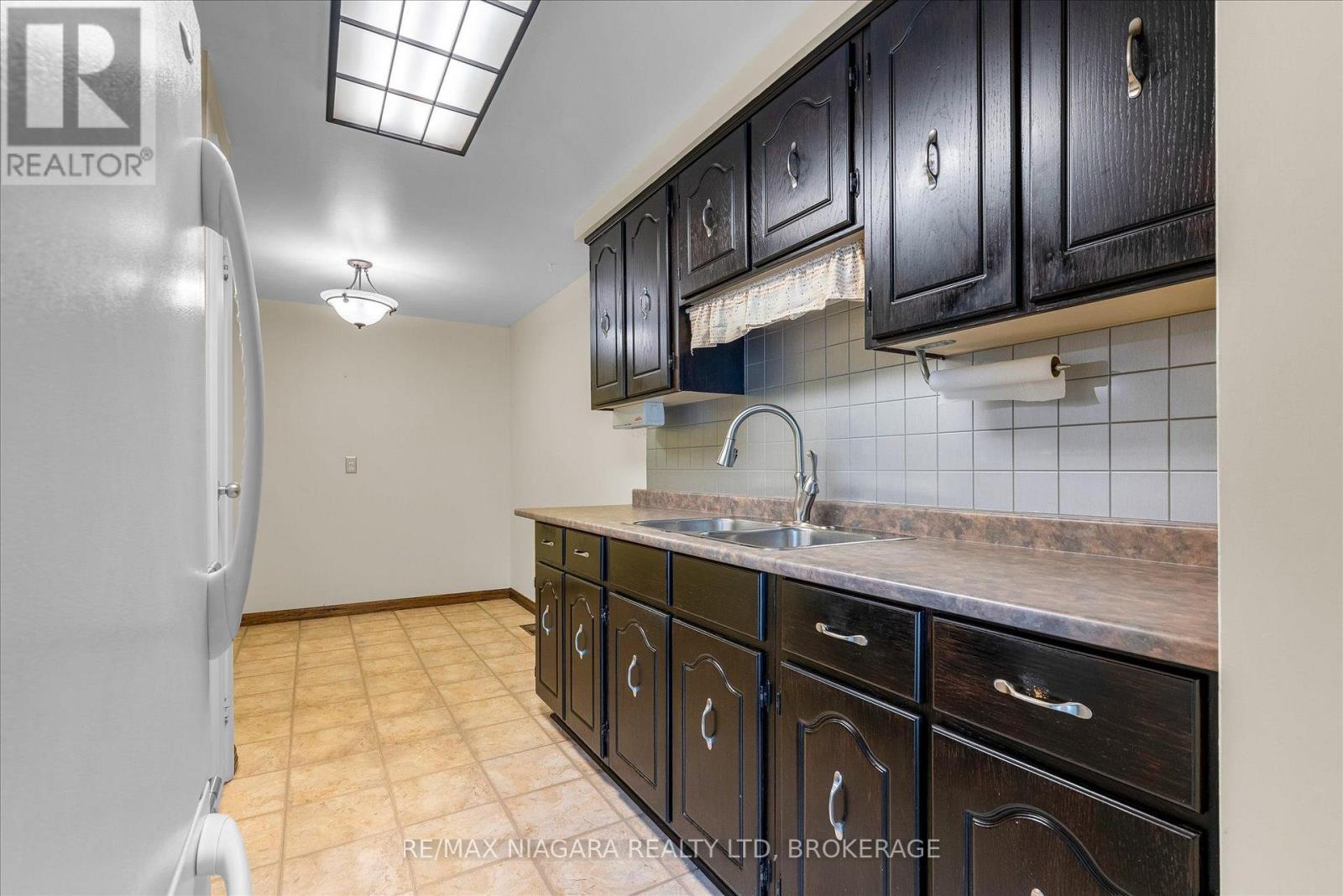 120 ELMA STREET - 7
