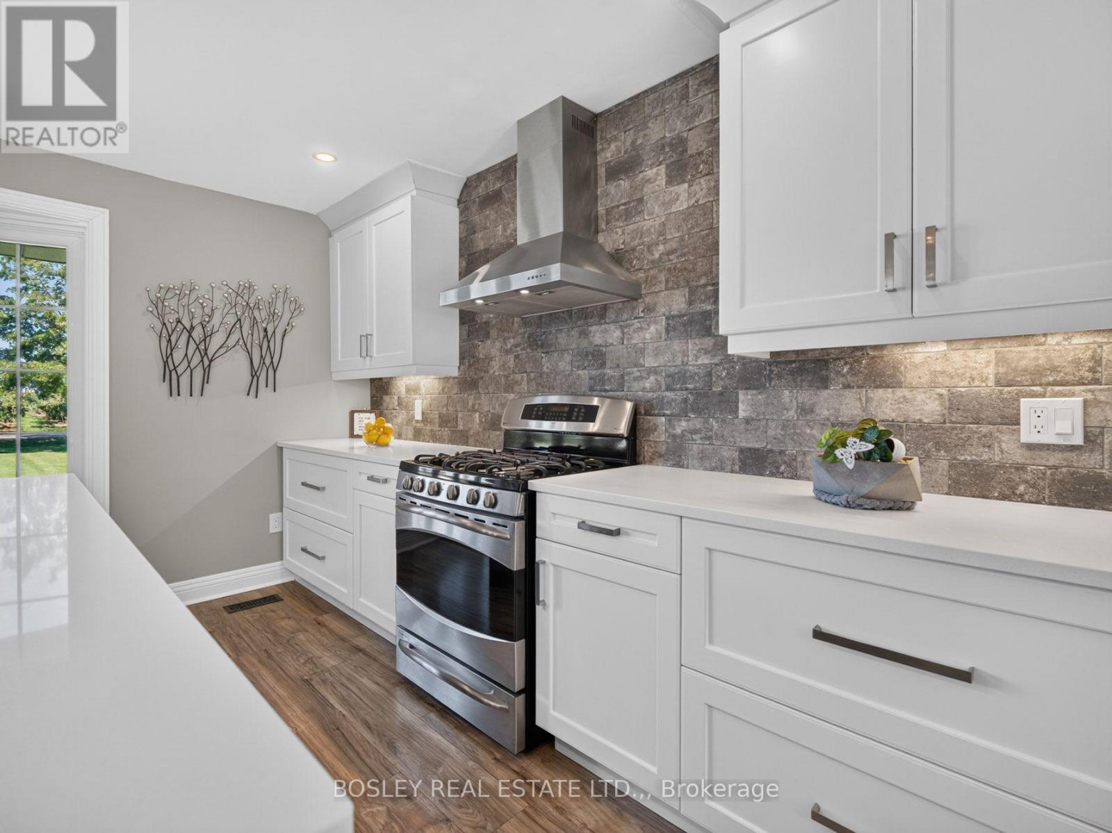 1676 SECOND AVENUE - Image 12