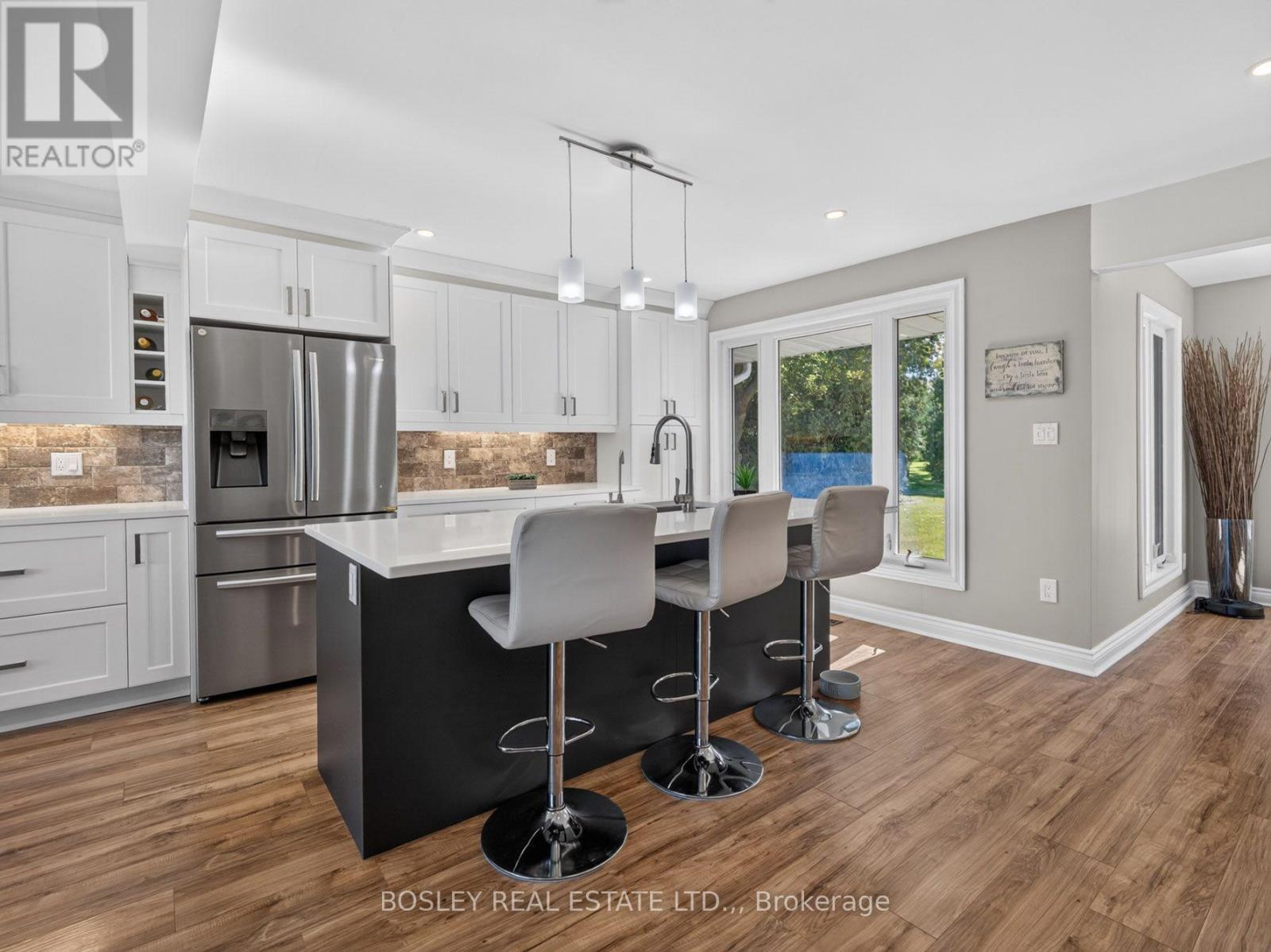 1676 SECOND AVENUE - Image 9