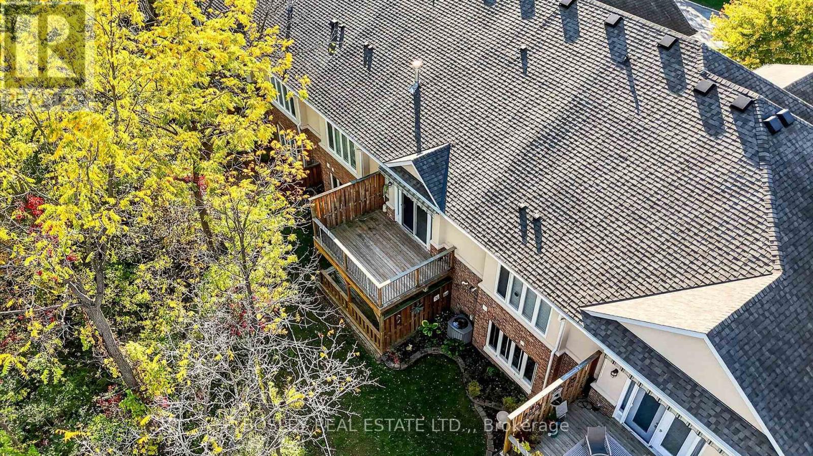 #12 58 GLENDALE AVENUE - Image 33