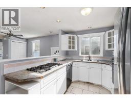 921 Erin Woods Drive SE - photo 15