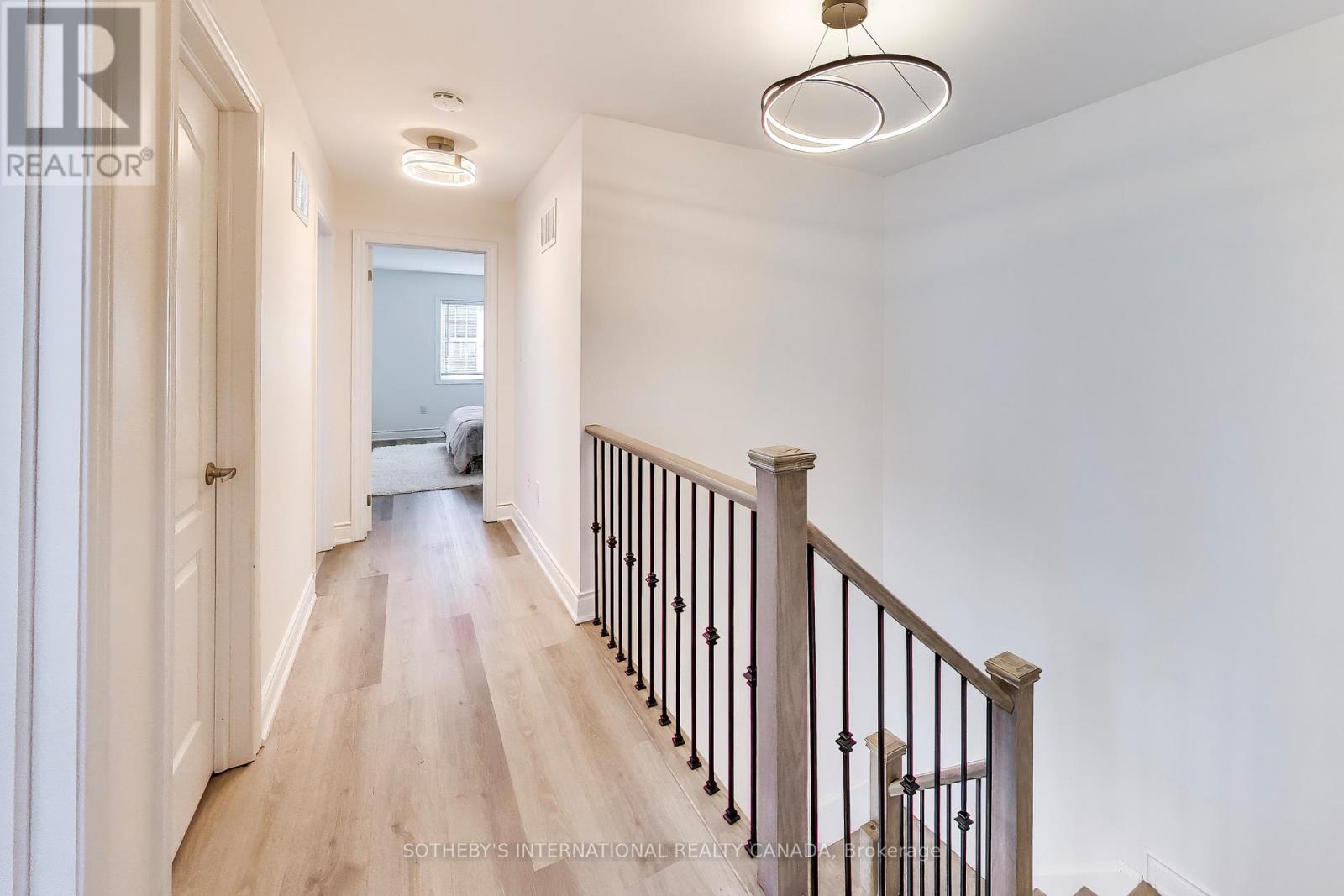 2 Frank Davis Street, Markham, ON photo 17