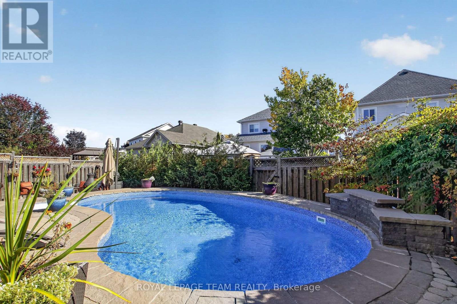127 COYOTE CRESCENT - 45