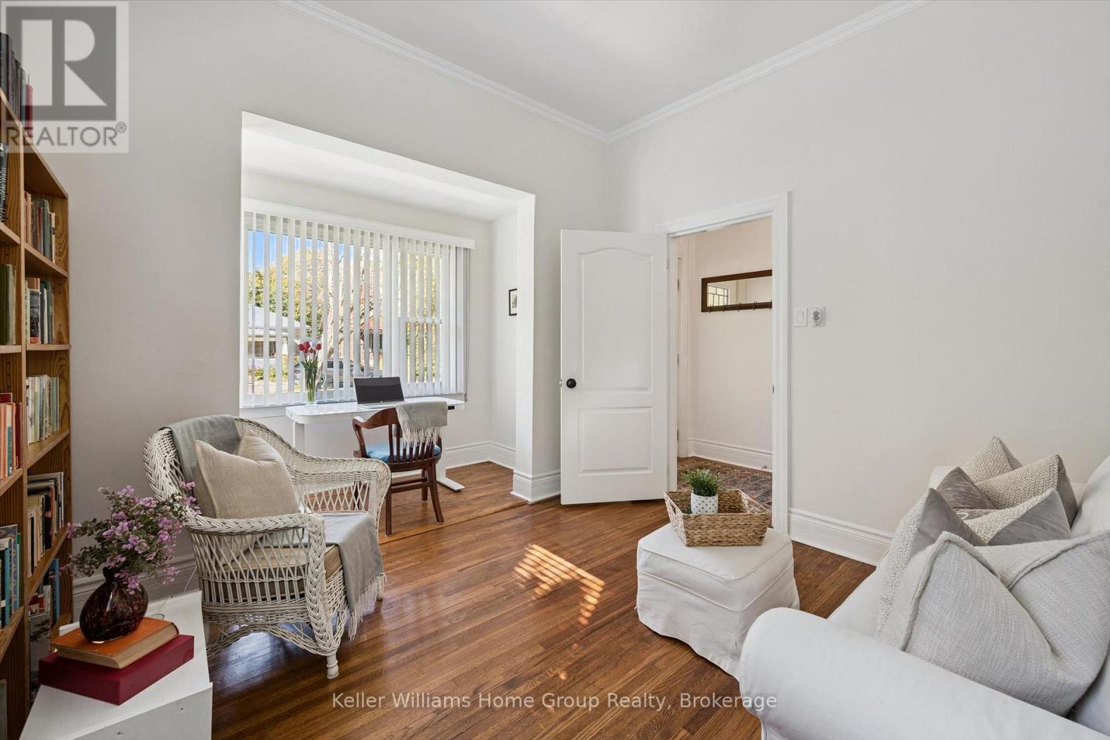 18 ABERDEEN STREET - 20