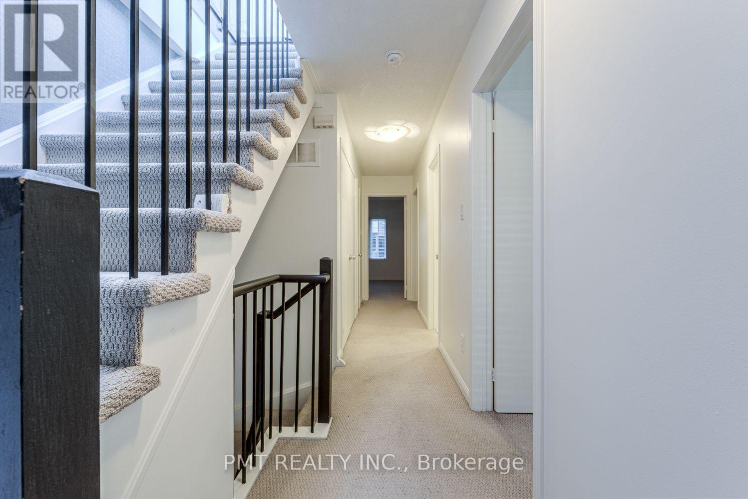 11 Niagara Street — photo 29