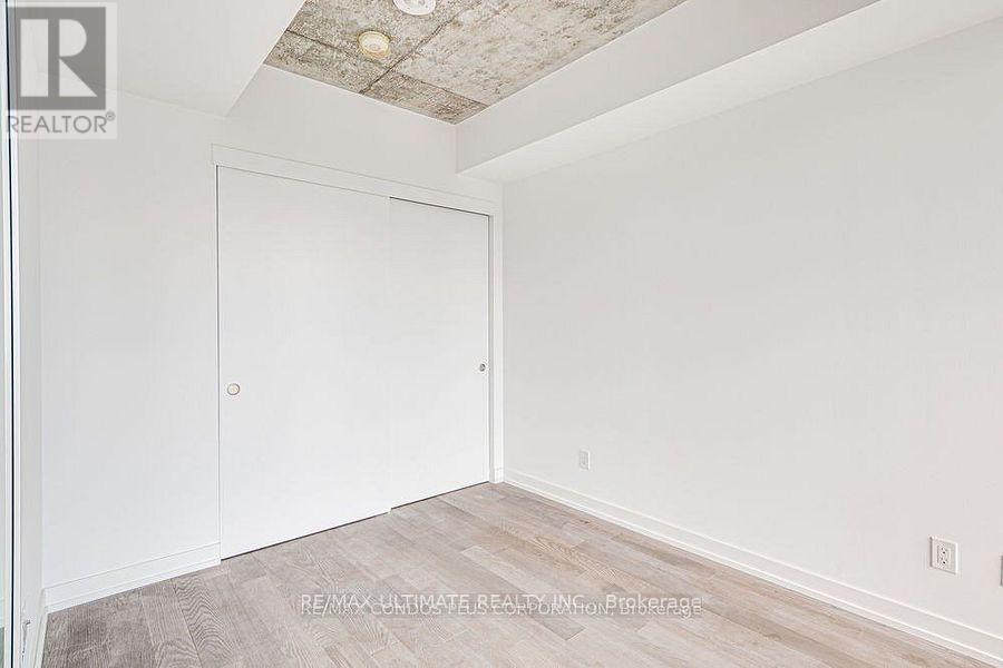 161 Roehampton Avenue — photo 29