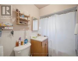 14 Verwood Avenue, Toronto, ON M3H2K8 Photo 12