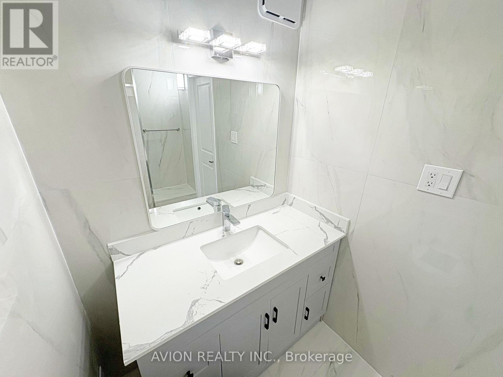 4091 Sheppard Avenue — photo 21