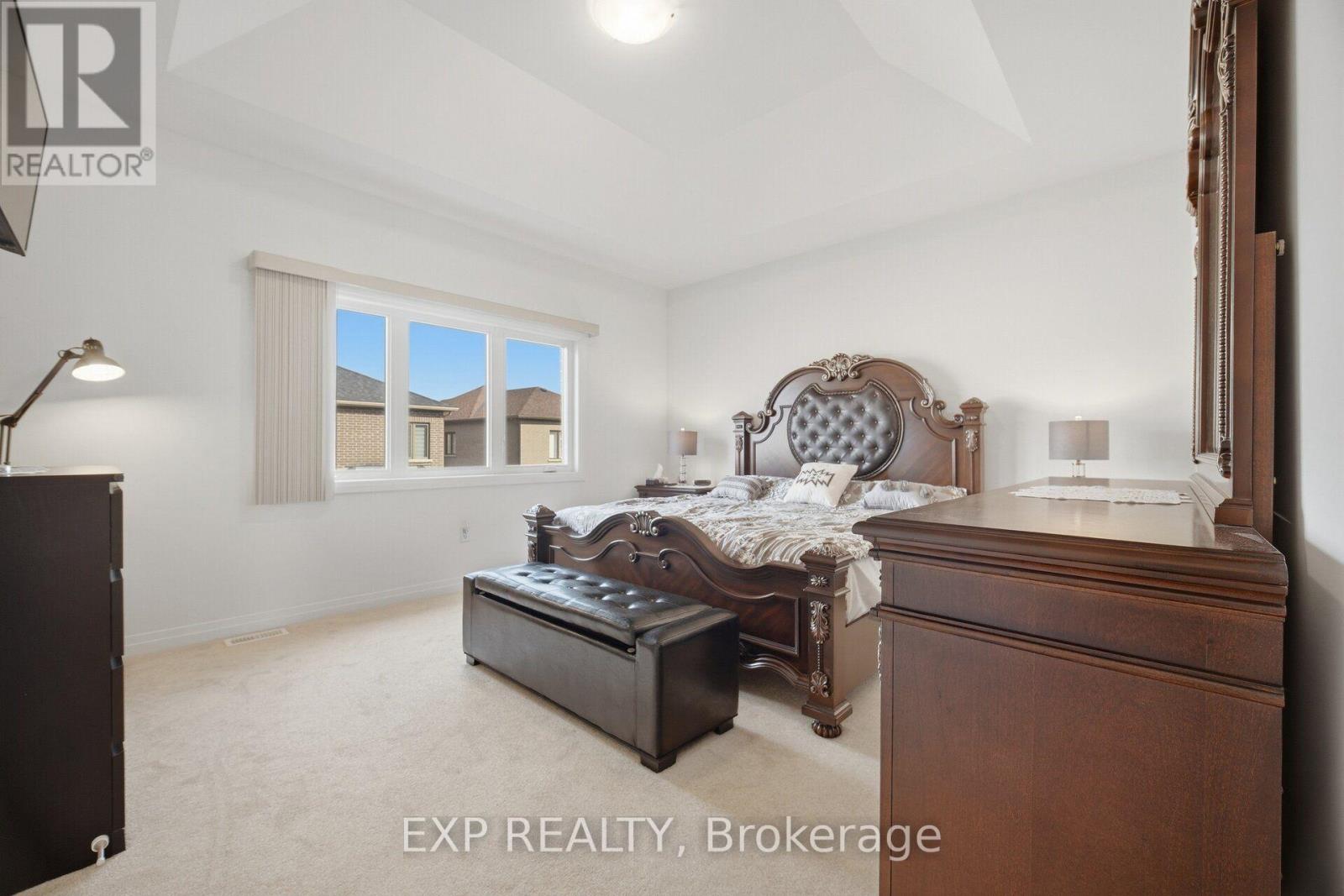 130 OGSTON CRESCENT - 24