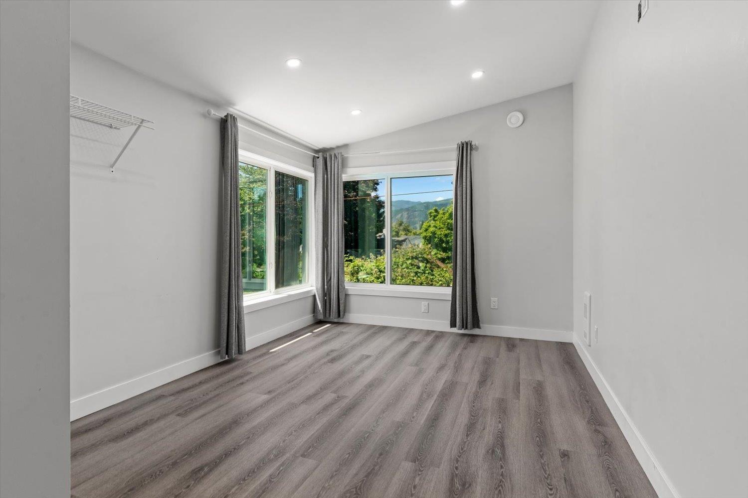Photo of 46591 PORTAGE AVENUE, Chilliwack Proper East 36
