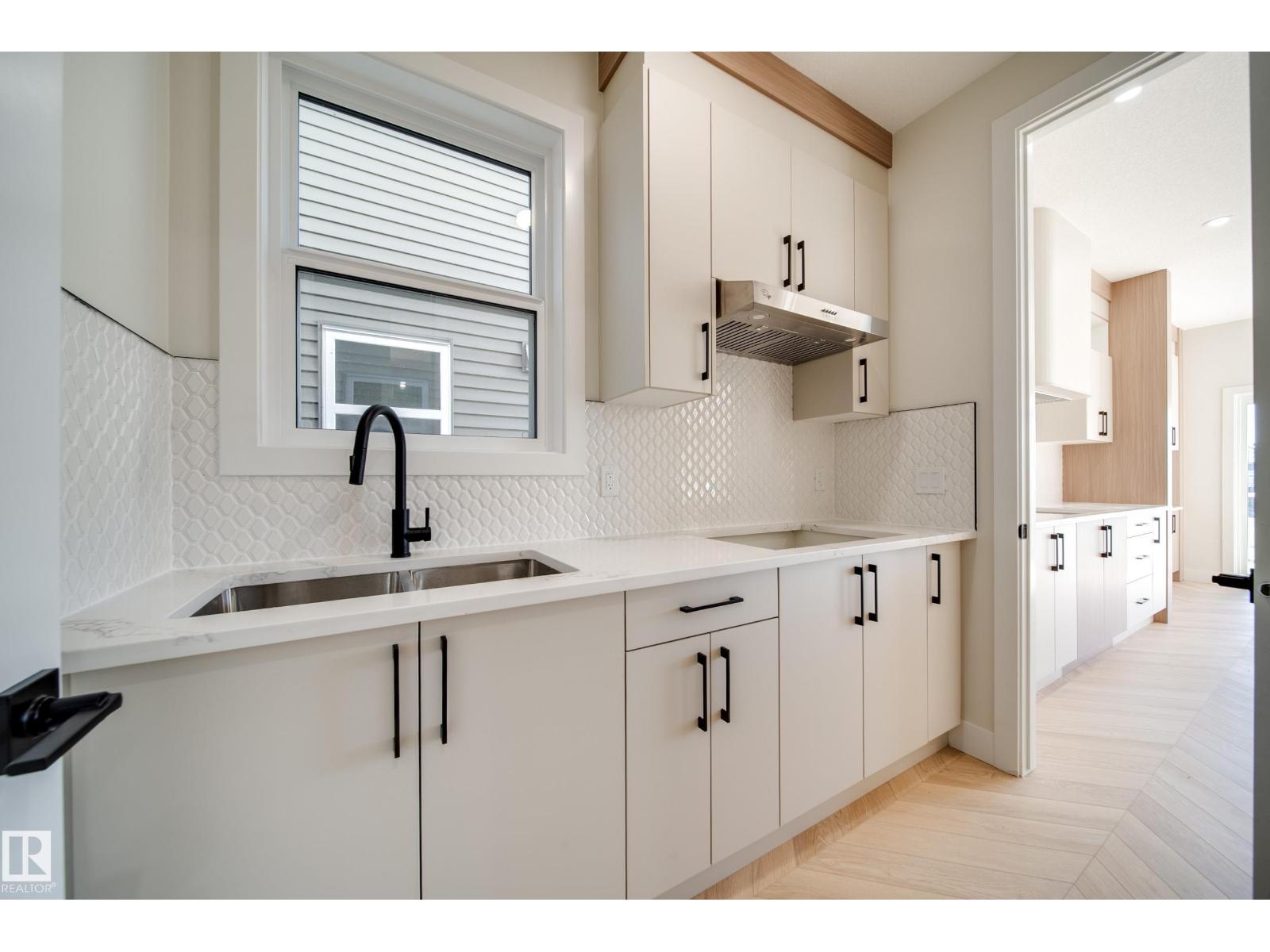 8523 183 AV NW - 8