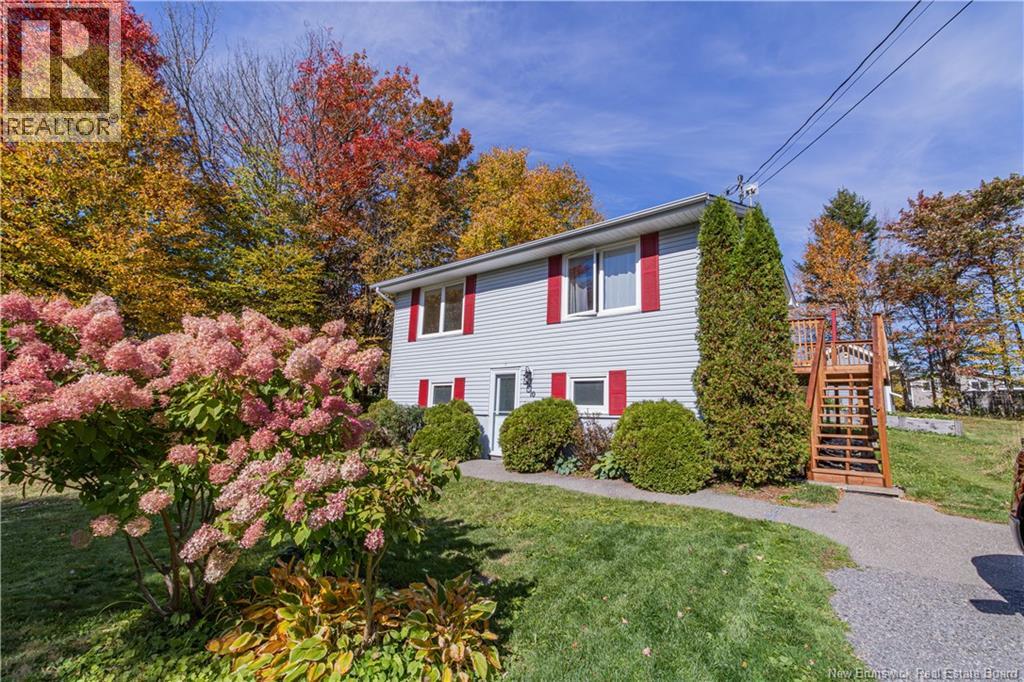 10 Birch Lane - 1