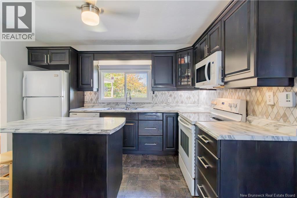10 Birch Lane - 22