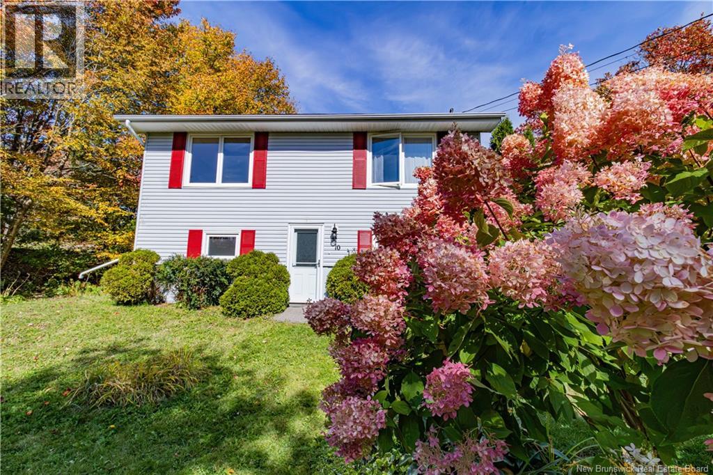 10 Birch Lane - 2