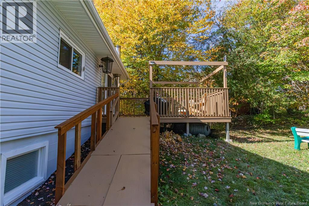 10 Birch Lane - 18