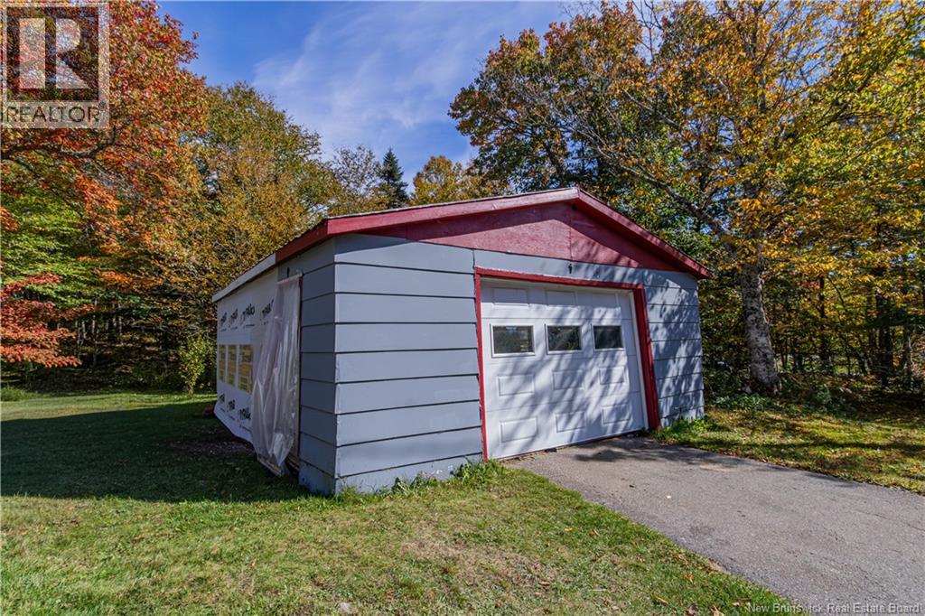 10 Birch Lane - 15