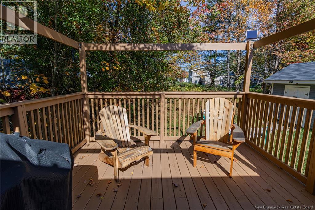 10 Birch Lane - 16