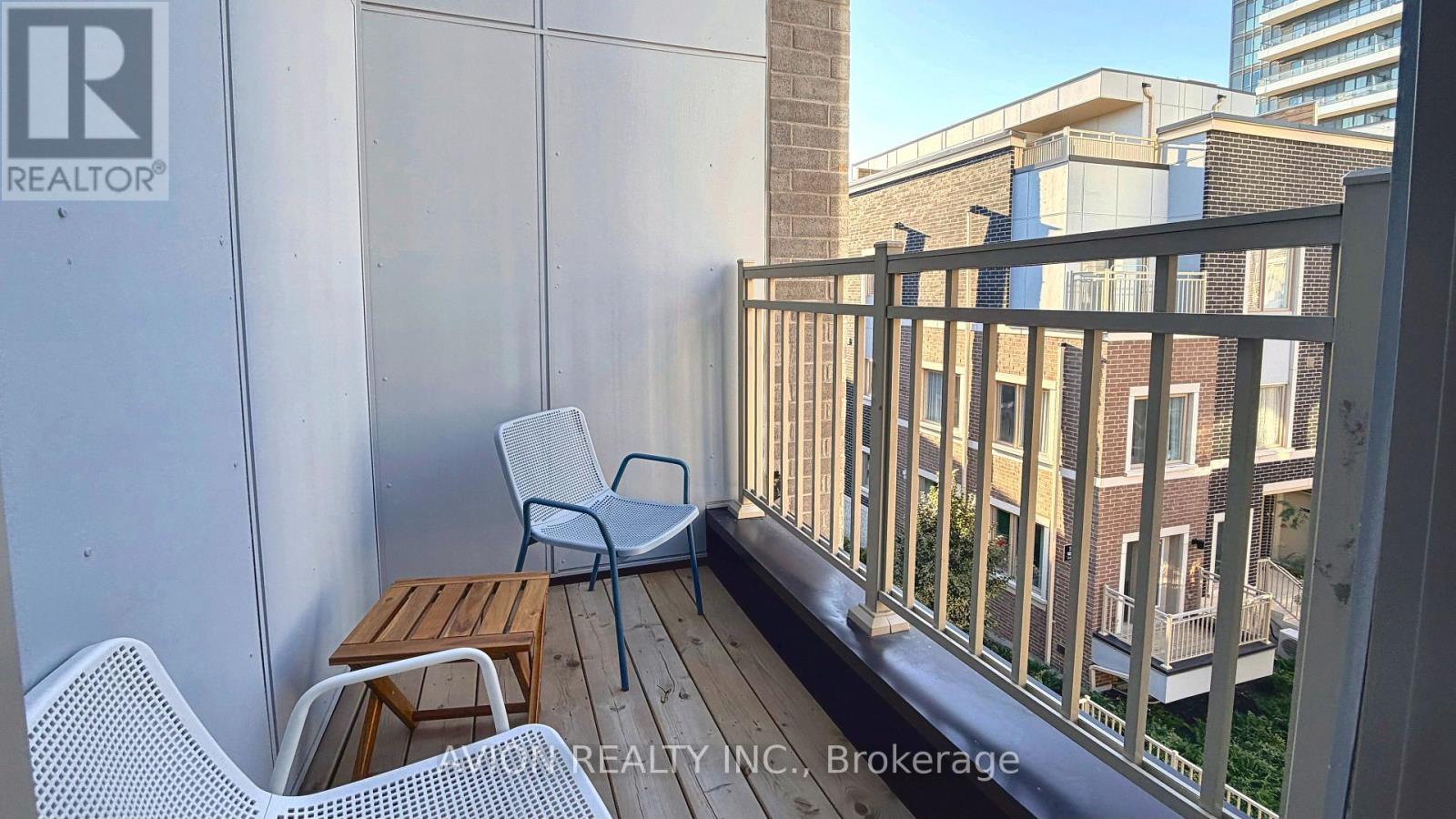 10 Almond Blossom Mews — photo 15
