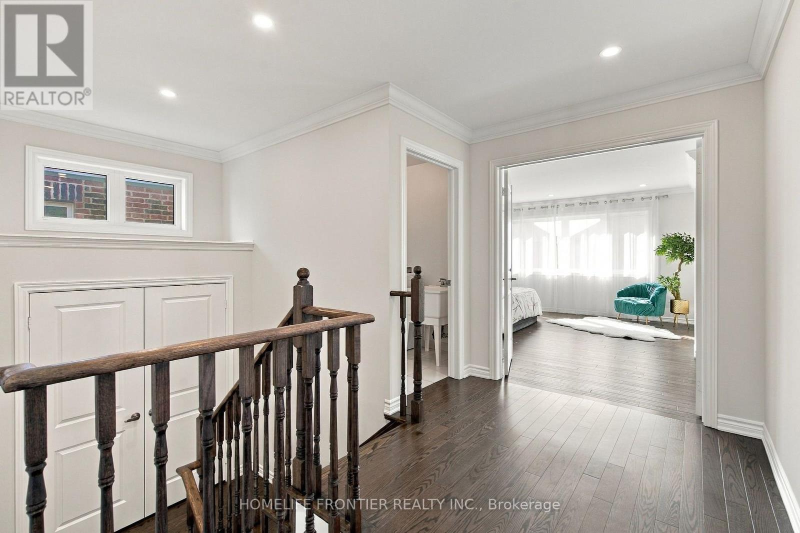 1526 FARROW CRESCENT - 22