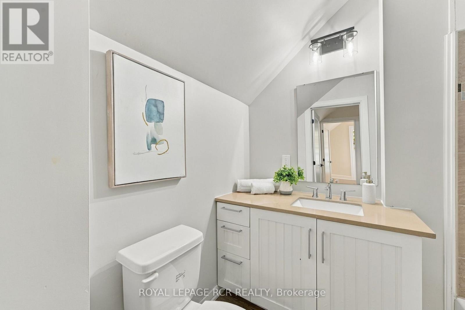 35 METCALFE STREET - 20