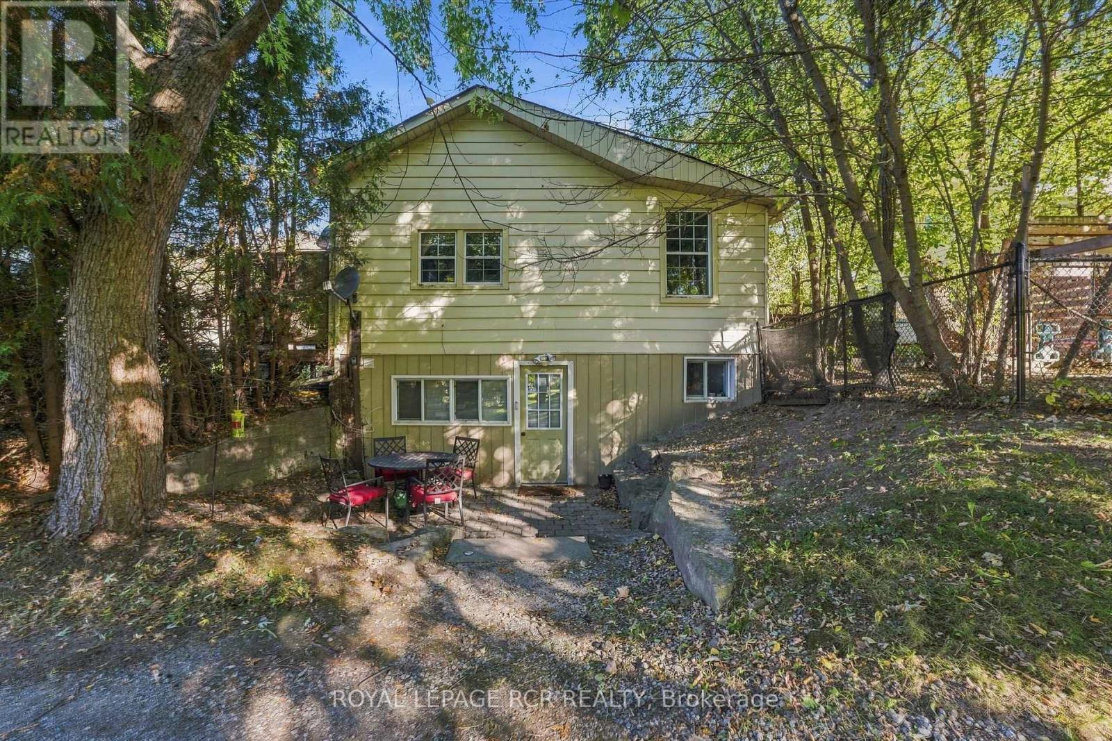 35 METCALFE STREET - 45